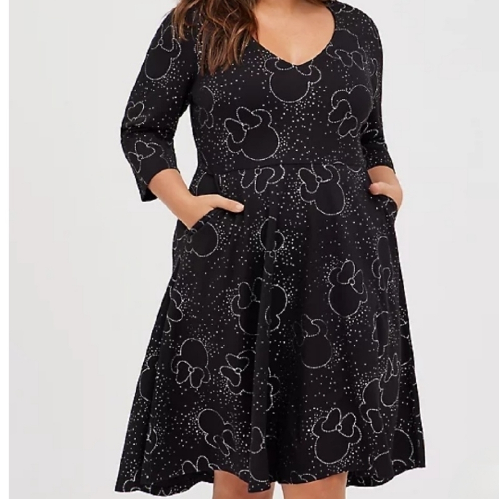 Torrid Minnie Mouse high low Skater dress Disney Black 1X